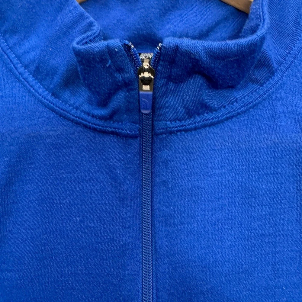 The North Face VaporWick 1/4 Zip Pullover Mens XL Blue Long Sleeve Running